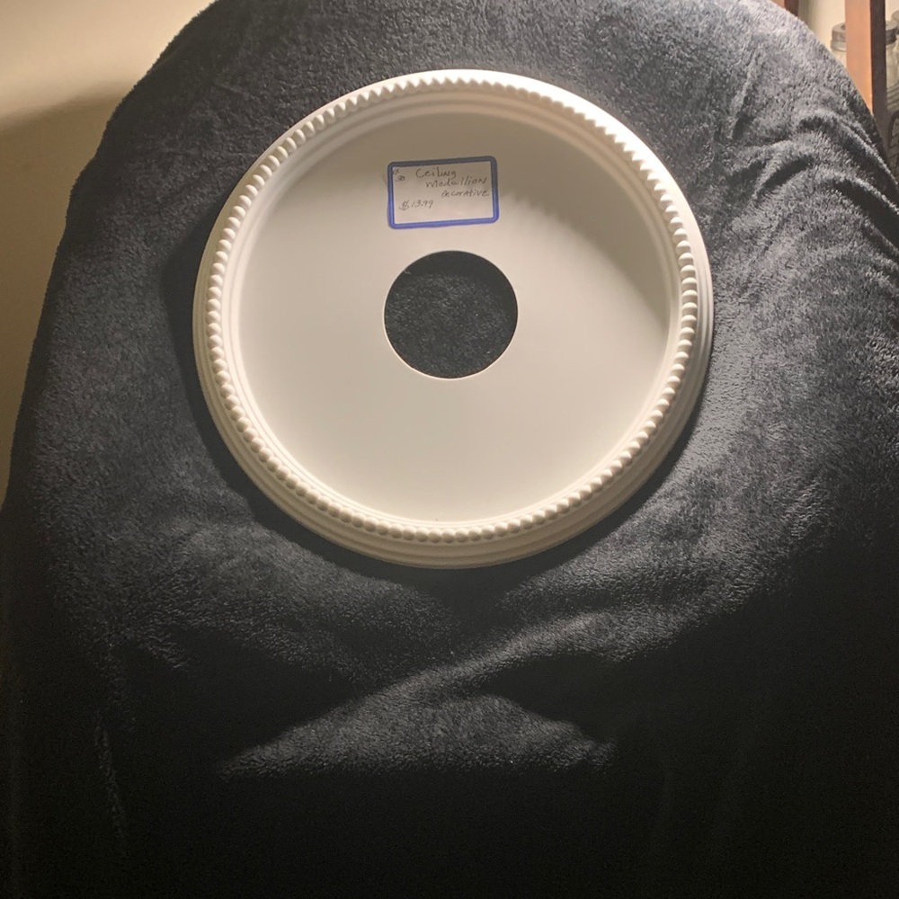 Elegant White Ceiling Medallion